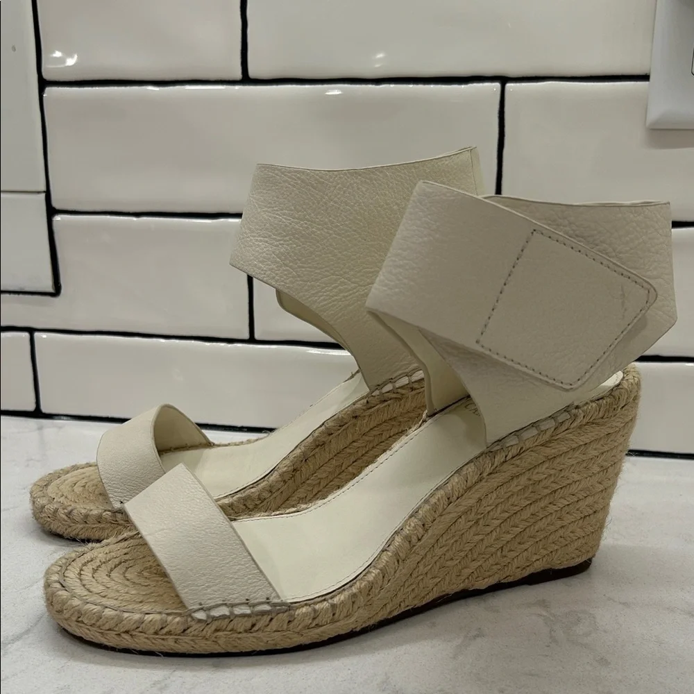 Vince Camuto Levista Women's Espadrilles Vanilla Leather Wedge Sandals Wide‎